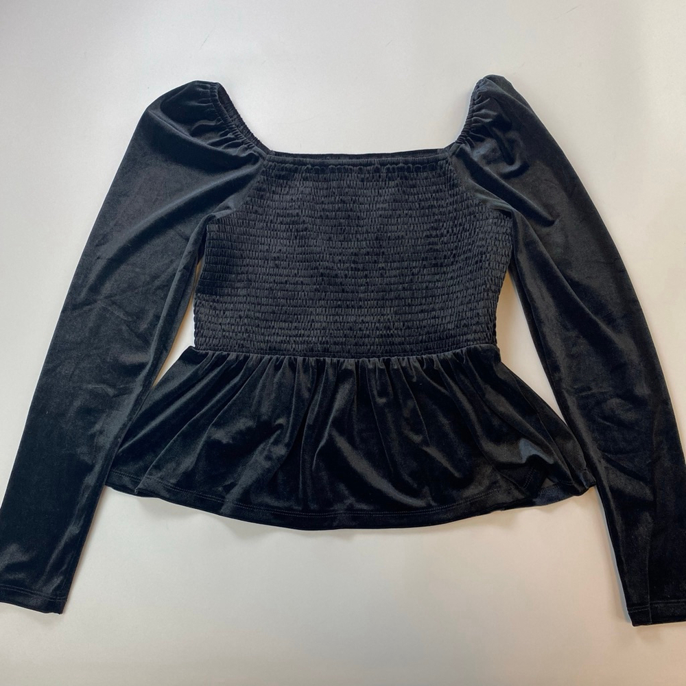 GAP Velvet Top Womens Medium Smocked Peplum Puff Sleeve Whimsigoth Dark Romantic